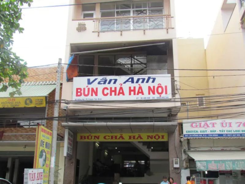 Bún chả Vân Anh là một trong những quán bún chả Hà Nội ngon nhất Sài Gòn