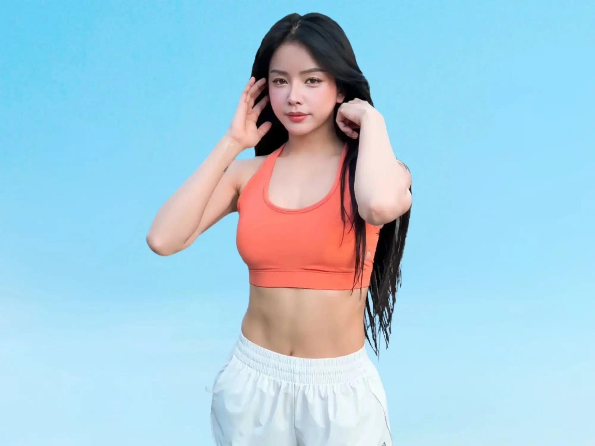 Một mẫu áo bra thể thao Coolmate