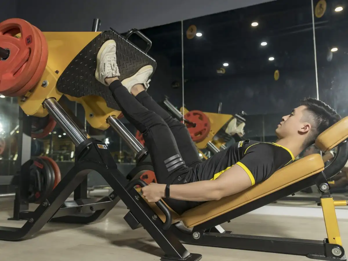 Tập gym với lịch tập và cường độ phù hợp