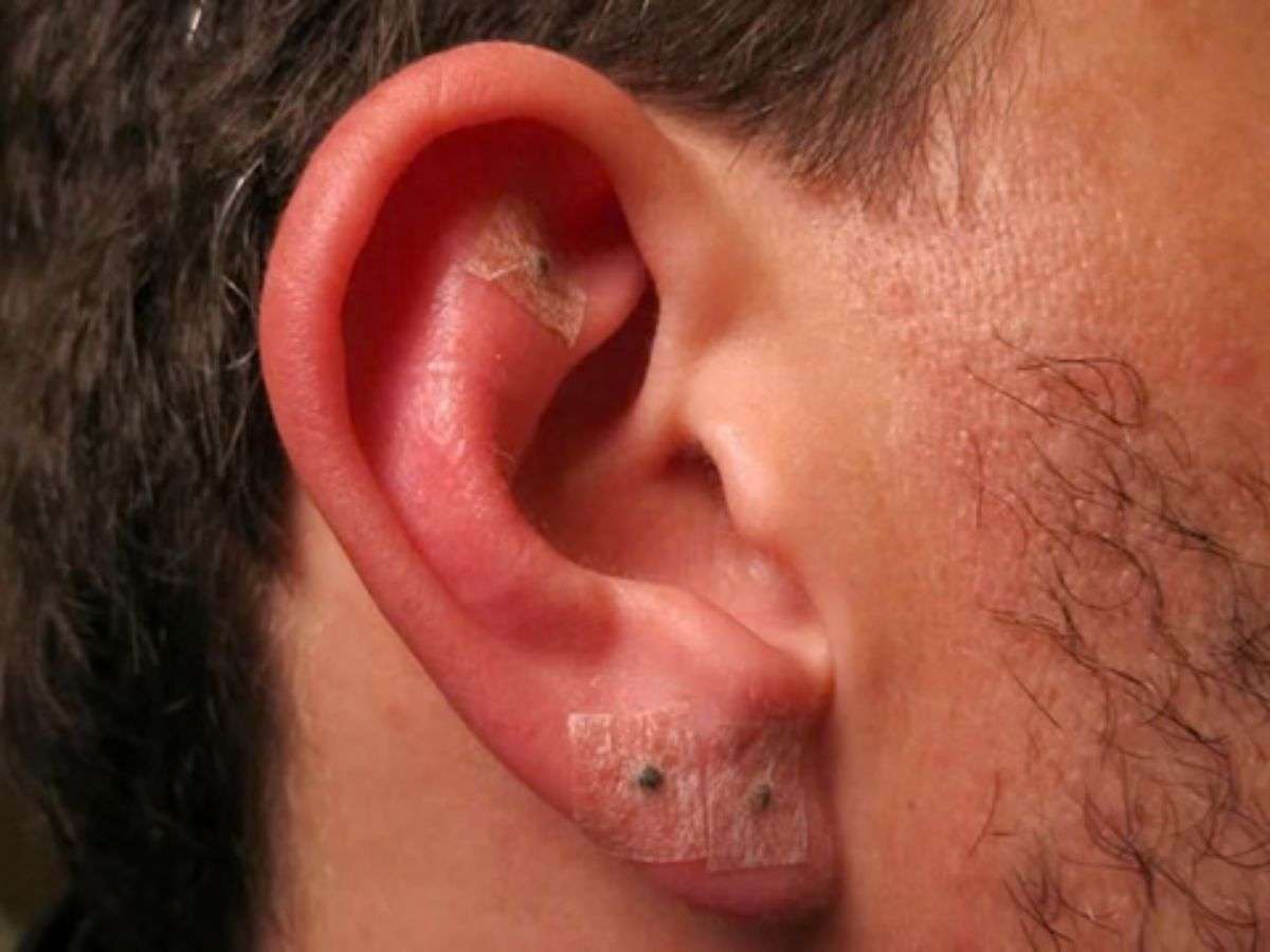 Khi lựa chọn khuyên tai, bạn nên tránh một số sai lầm phổ biến