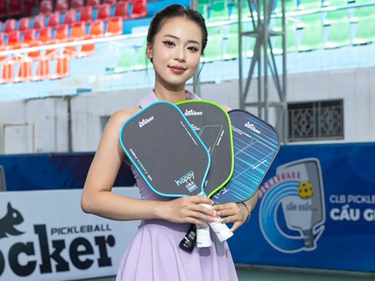 Ngưới mới bắt đầu nên chọn vợt pickleball tập trung vào kiểm soát và phòng thủ