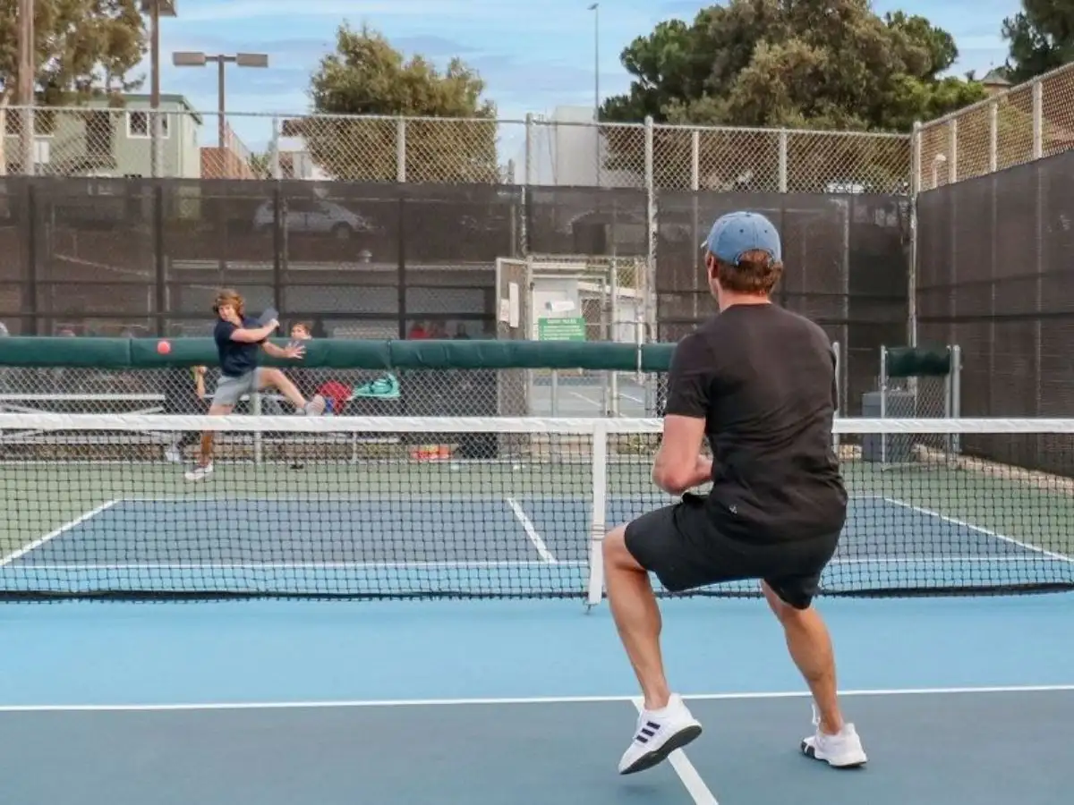 Đánh đơn trong Pickleball