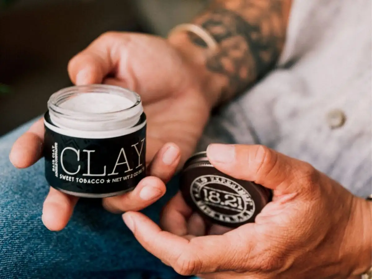 Clay là sản phẩm phù hợp với điều kiện thời tiết nóng ẩm