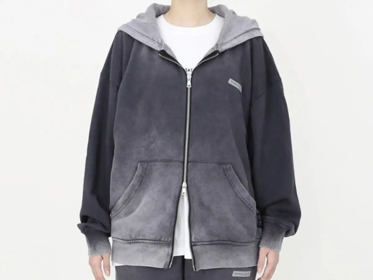 Now Sài Gòn là lựa chọn đáng cân nhắc nếu bạn đang tìm một chiếc hoodie zip basic