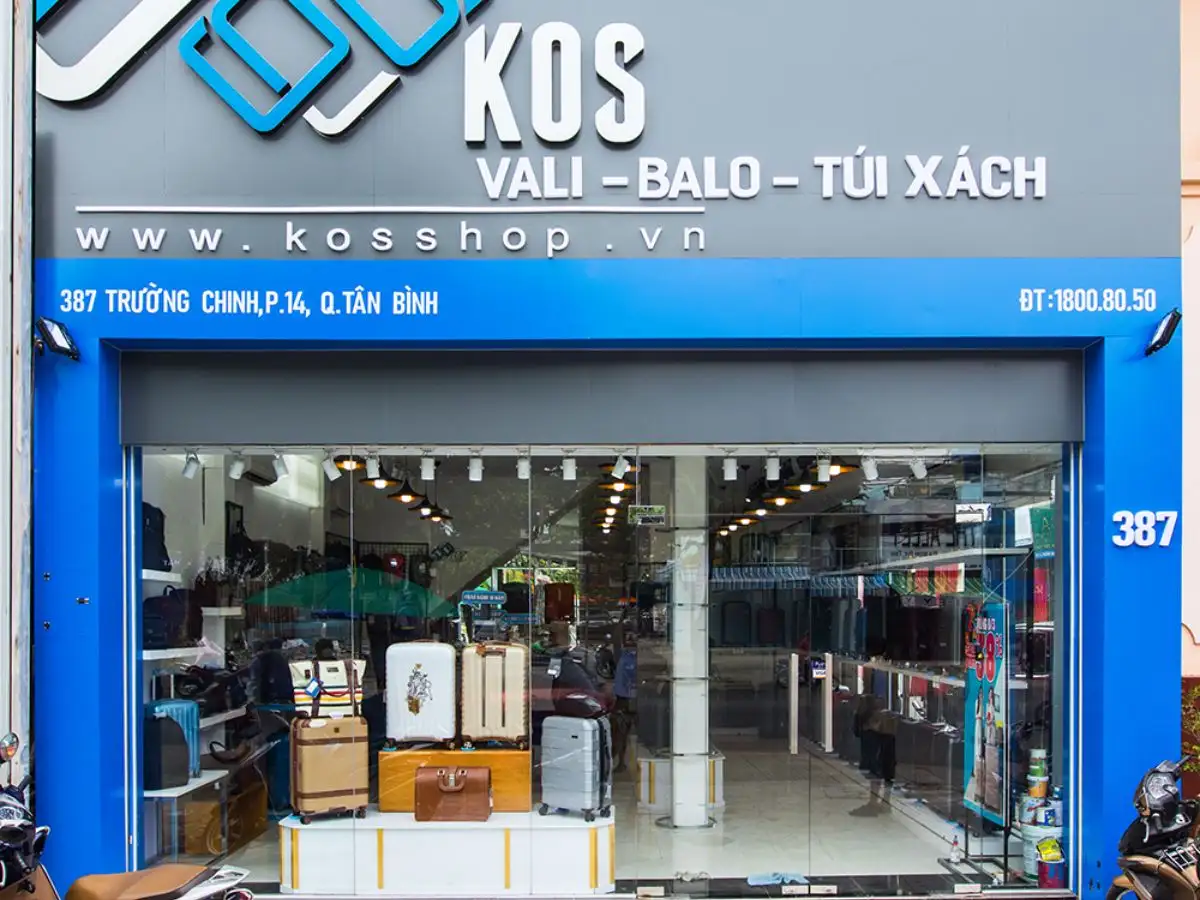 KOS Shop chuyên kinh doanh vali, balo, và các phụ kiện du lịch bao gồm ví da