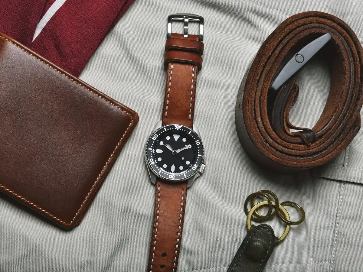 Chọn phụ kiện nâng tầm phong cách Vintage nam