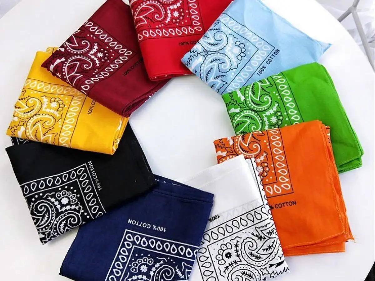 Chất liệu vải cotton mềm mại của khăn Bandana