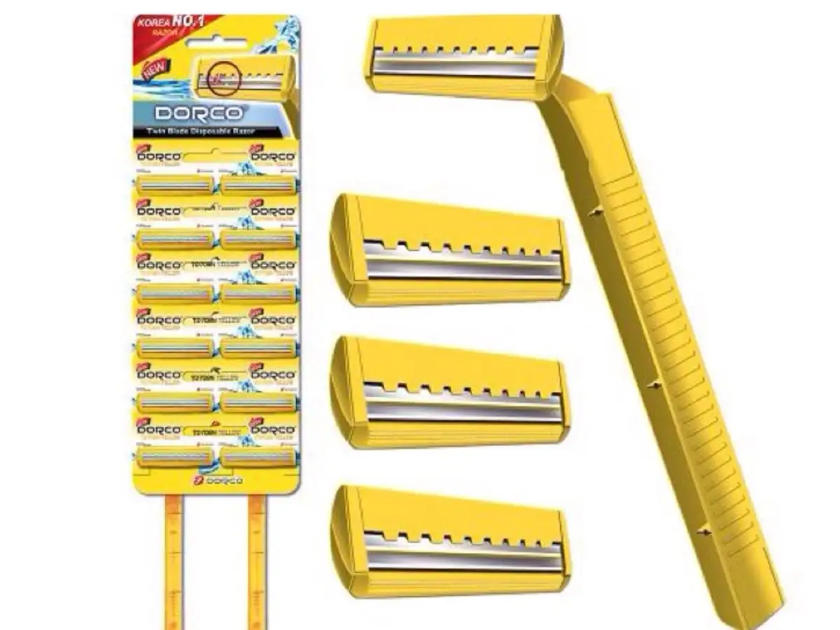 Dao cạo râu DORCO TD708: 2 lưỡi có thanh đẩy, vệ sinh dễ dàng