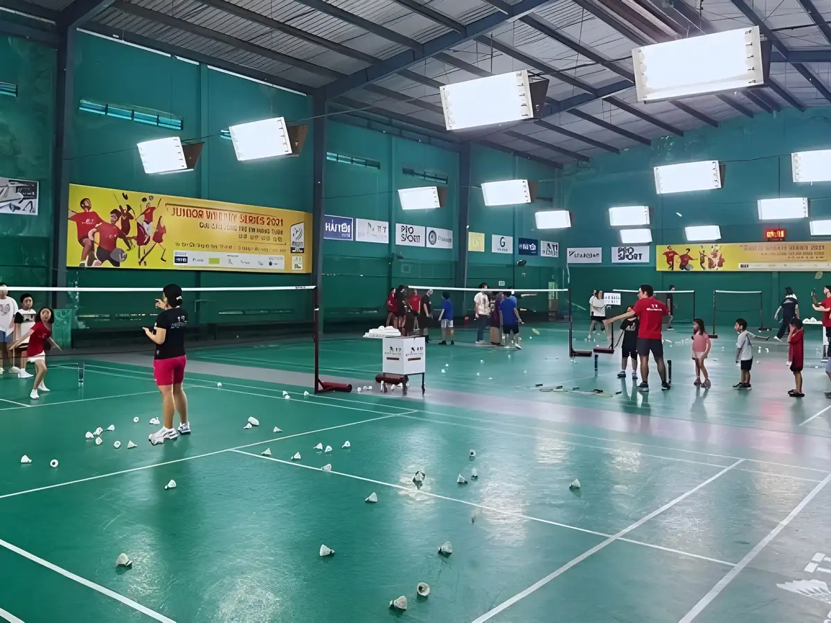 Sân Kỳ Hòa 2 ghi điểm nhờ vị trí dễ tìm và không gian thoáng đãng