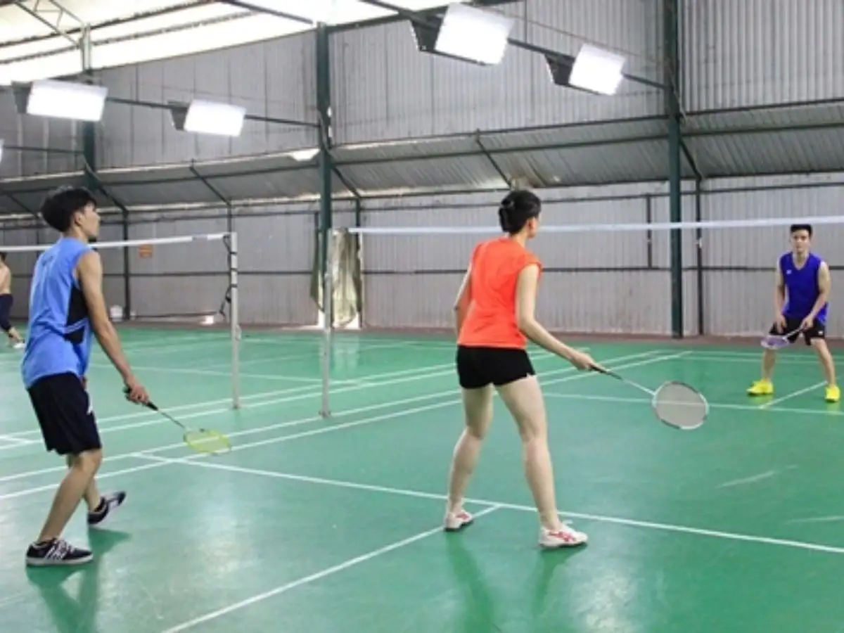 Sân cầu lông Lan Vũ