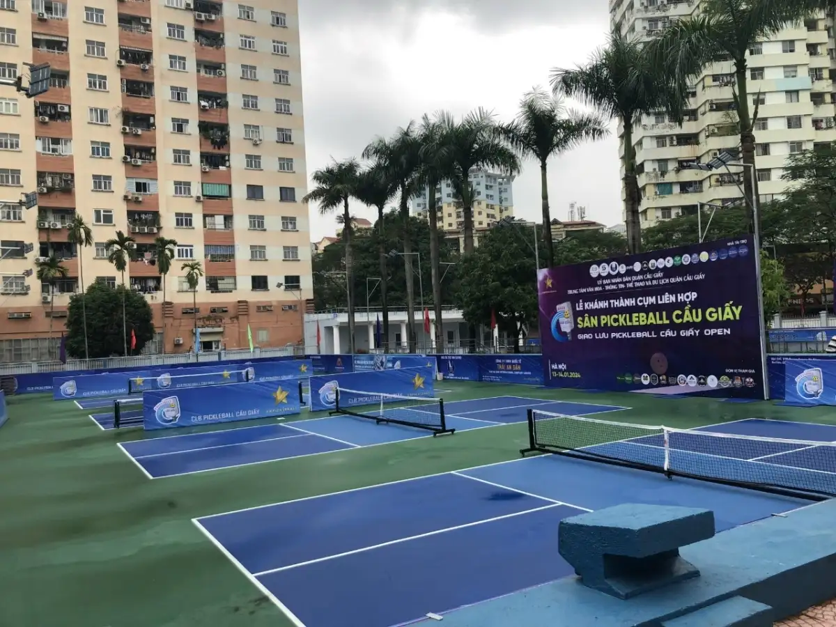 Sân Pickleball thuộc Trung tâm Văn hoá – Thể thao, Thông tin và Du lịch quận Cầu Giấy