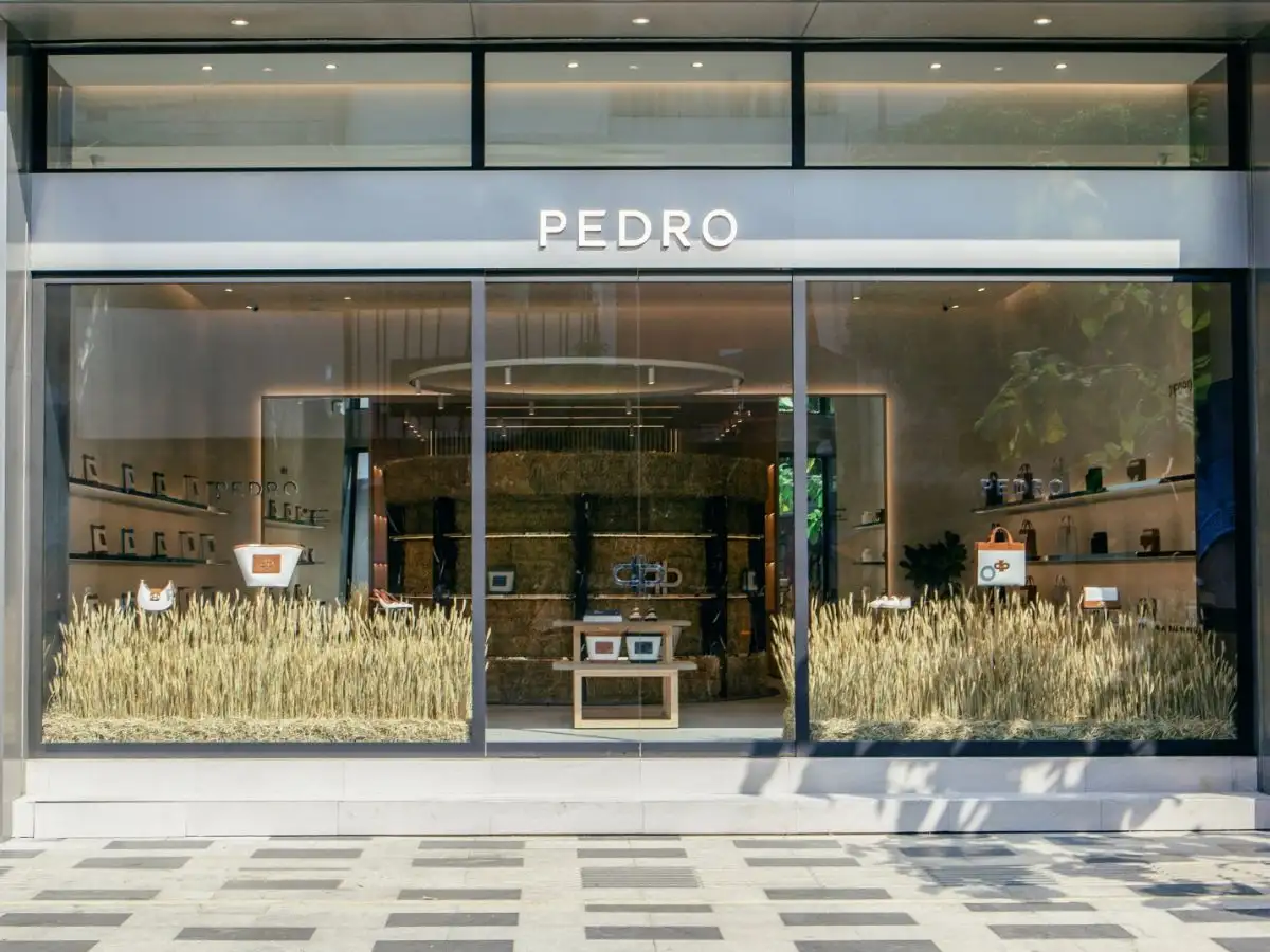Pedro là thương hiệu lý tưởng cho những ai yêu thích phong cách trẻ trung, hiện đại