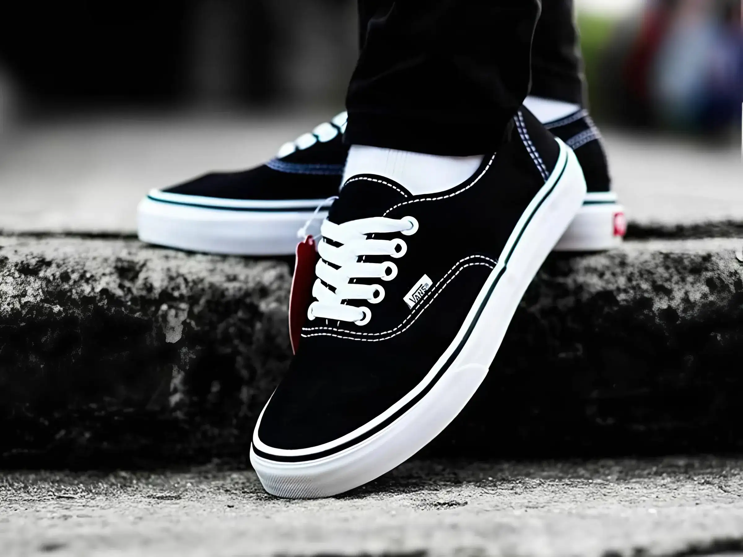 Vans Authentic – Tối giản, linh hoạt