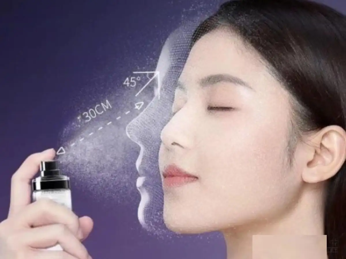Khóa nền đúng cách giúp lớp nền bền màu, hạn chế xê dịch