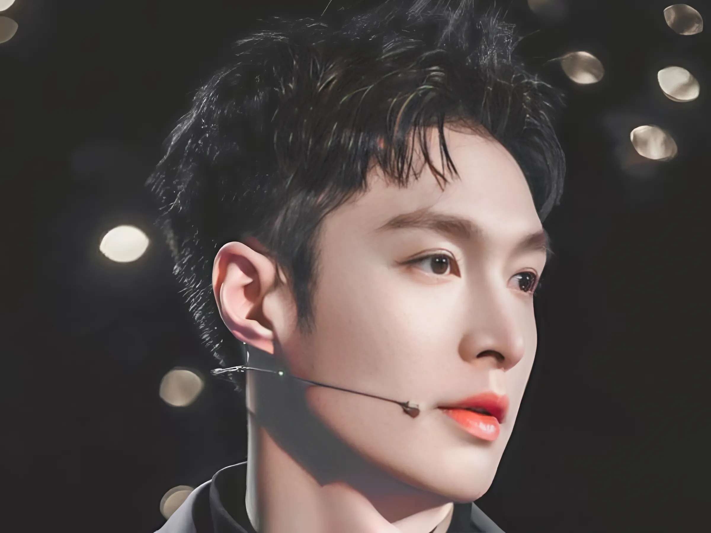 Undercut Quiff Textured (Quiff kết hợp Texture)