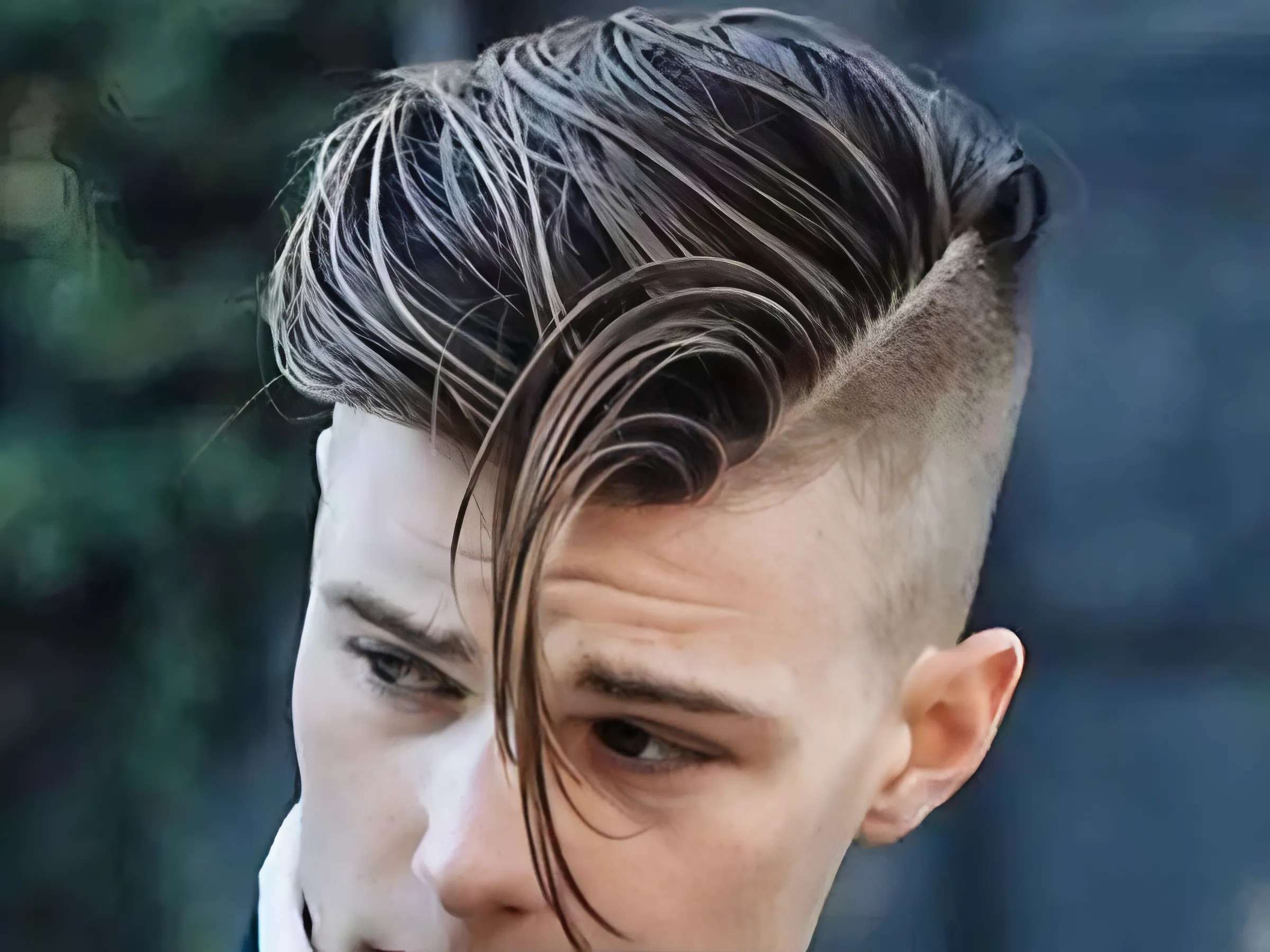Undercut Quiff Fade (High Fade/Low Fade)