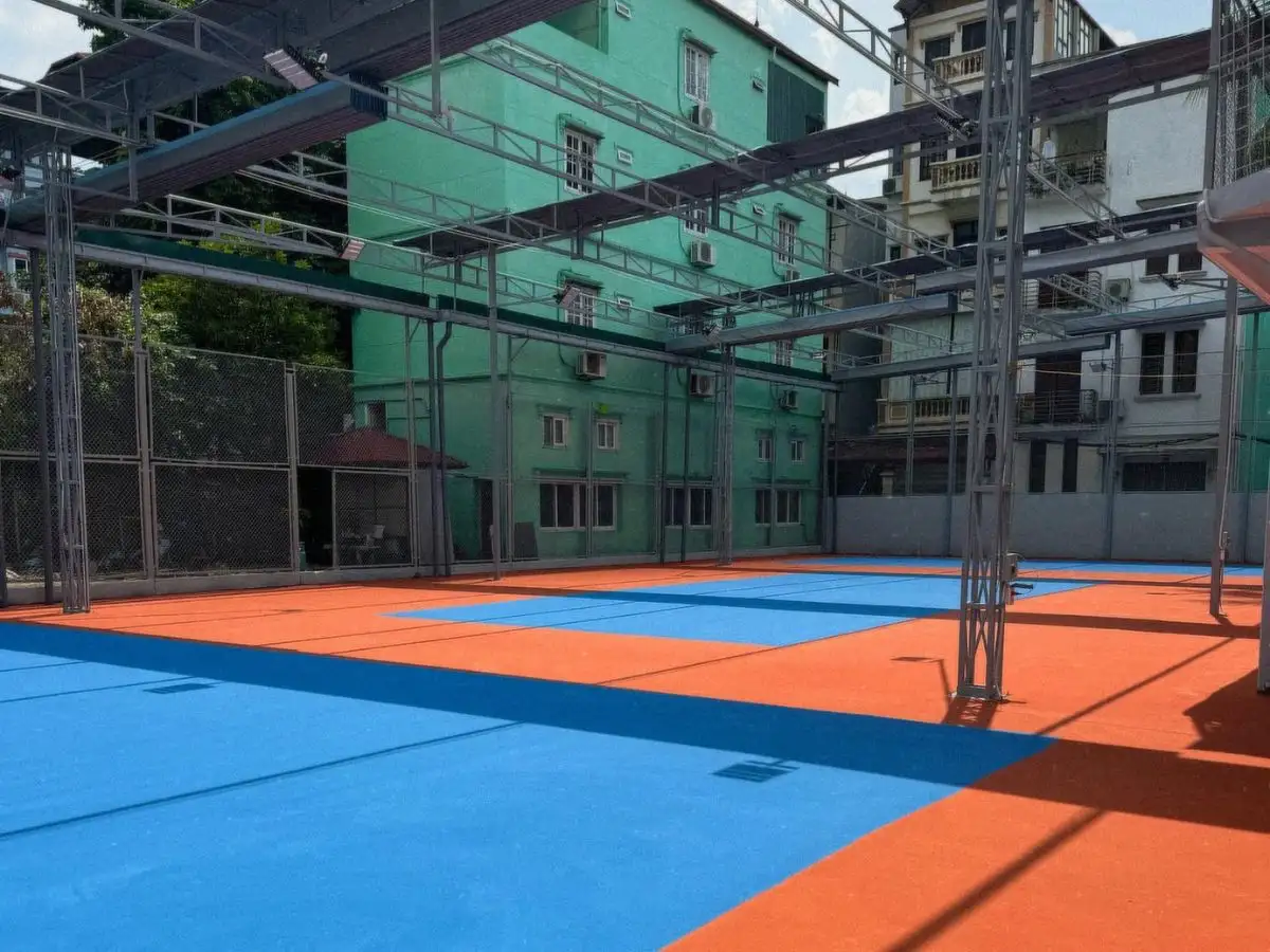 Sân Pickleball Đống Đa Coco là một điểm đến quen thuộc với cộng đồng người chơi pickleball