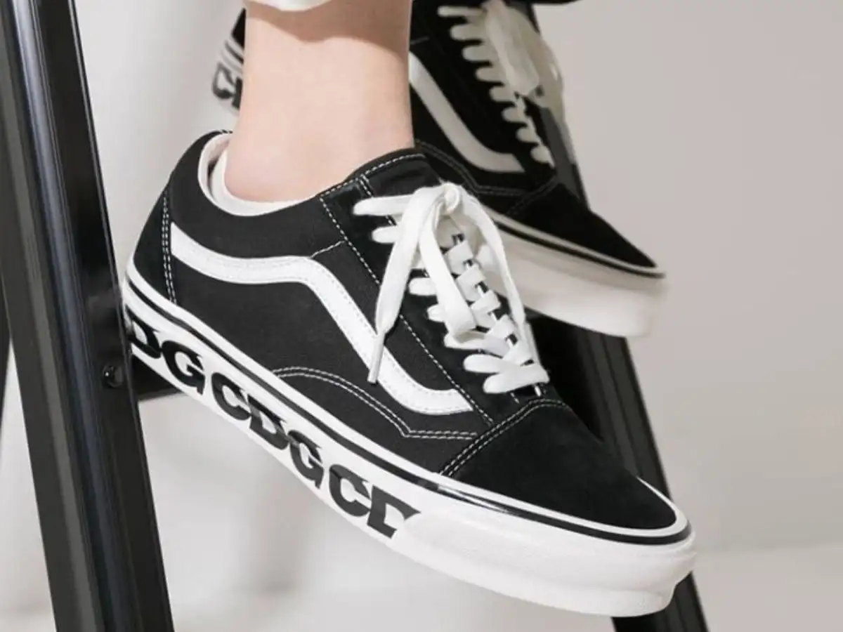 Vans nổi bật với các thiết kế kinh điển cho dòng giày trượt ván