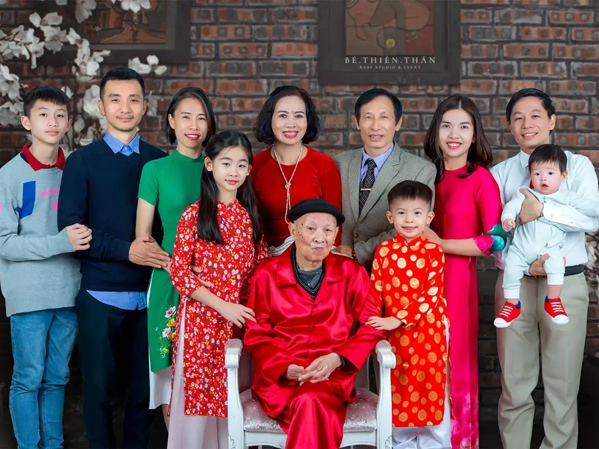 Màu đỏ mang đến năng lượng mạnh mẽ, đem lại những điều tốt lành cho gia đình