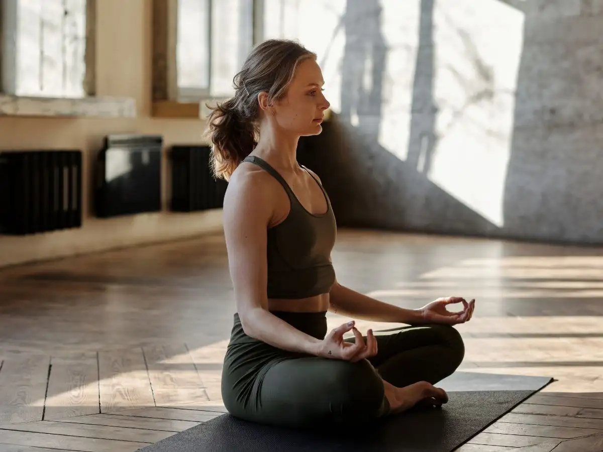 Yoga giúp tăng cường dung tích phổi thông qua các bài tập thở sâu