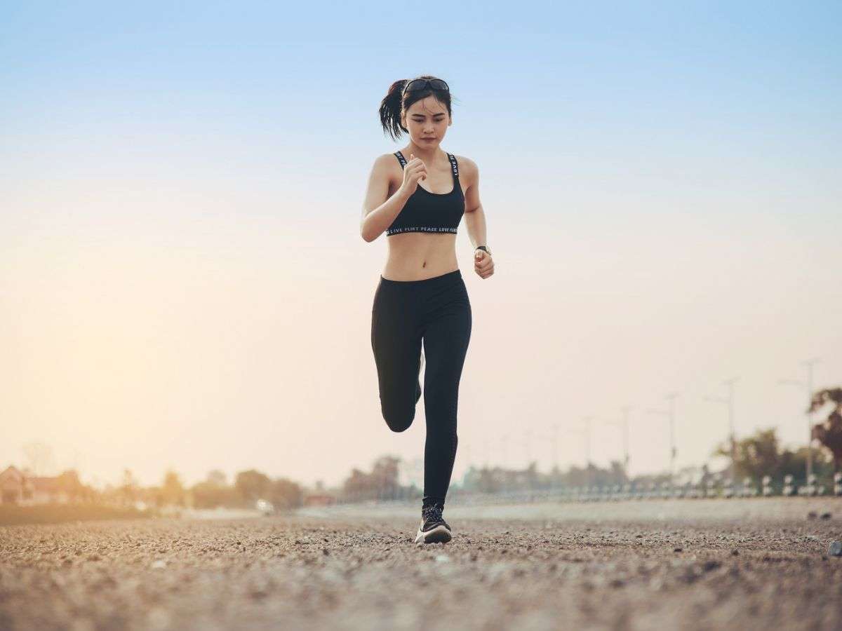Chạy bộ nhẹ nhàng giúp giảm đau tự nhiên