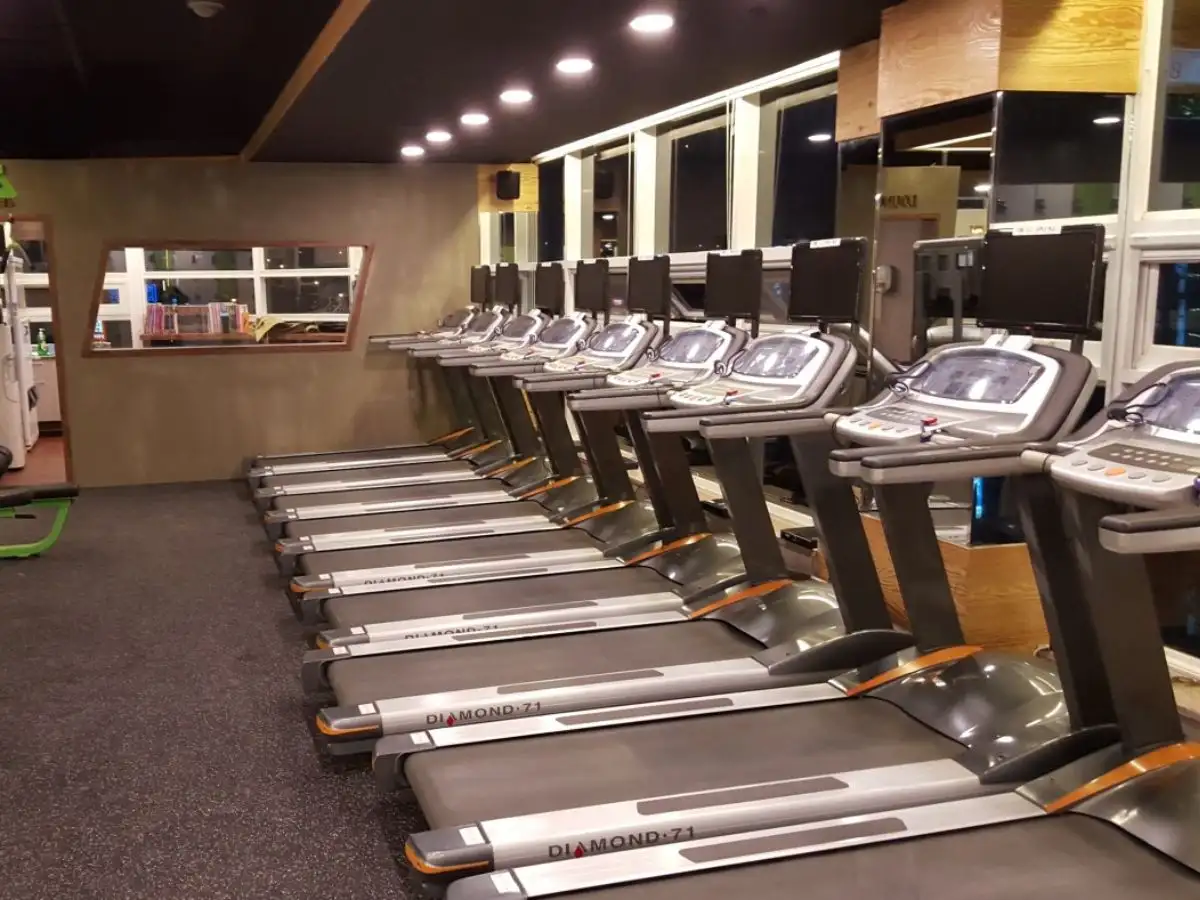 Phòng tập gym R&B Fitness