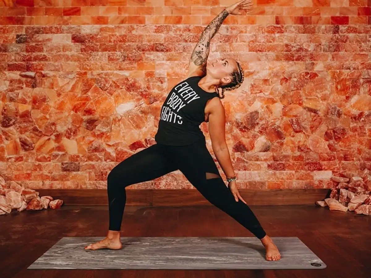 Yoga đá muối giúp tăng cường hệ hô hấp
