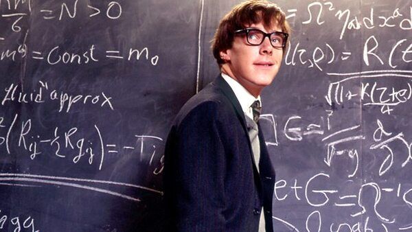 Stephen Hawking trong phim Hawking