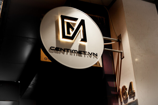 Cửa hàng Centimet chuyên bán các sản phẩm dép Gucci chính hãng tại Thành phố Hồ Chí Minh (Nguồn: Centimet.vn) 