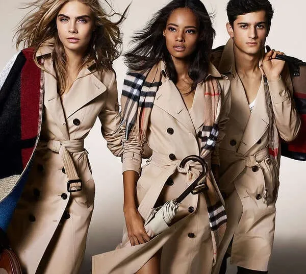 Burberry là một tập đoàn thời trang cao cấp, hướng đến nhóm khách hàng thượng lưu và trung lưu (Nguồn: Burberry)