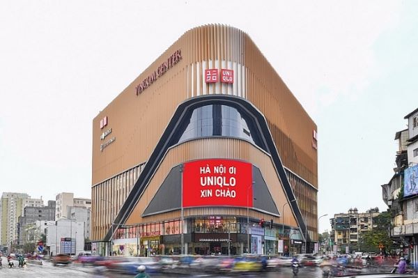 Uniqlo - thương hiệu thời trang tương đối lớn tại Hà Nội