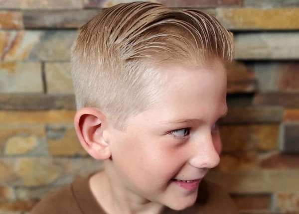 Kiểu tóc undercut sành điệu cho bé trai (Nguồn: hairstylecamp.com)