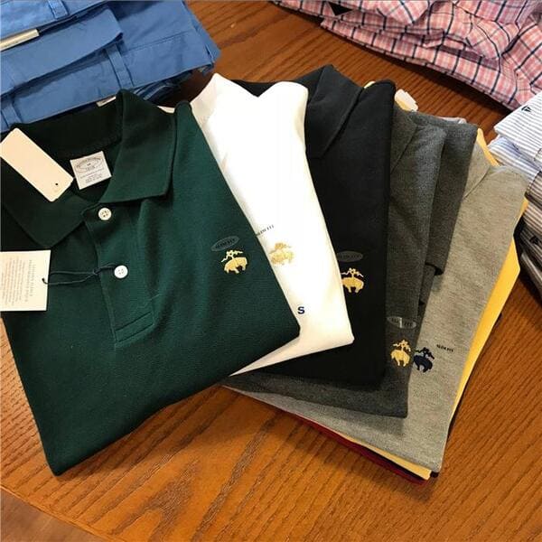Những chiếc áo polo Brooks Brothers vẫn bền màu, không bị bai nhăn sau khi giặt máy 50 lần (Nguồn: Internet)