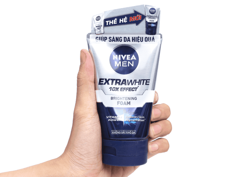 Sữa rửa mặt nam Nivea Men Extra White