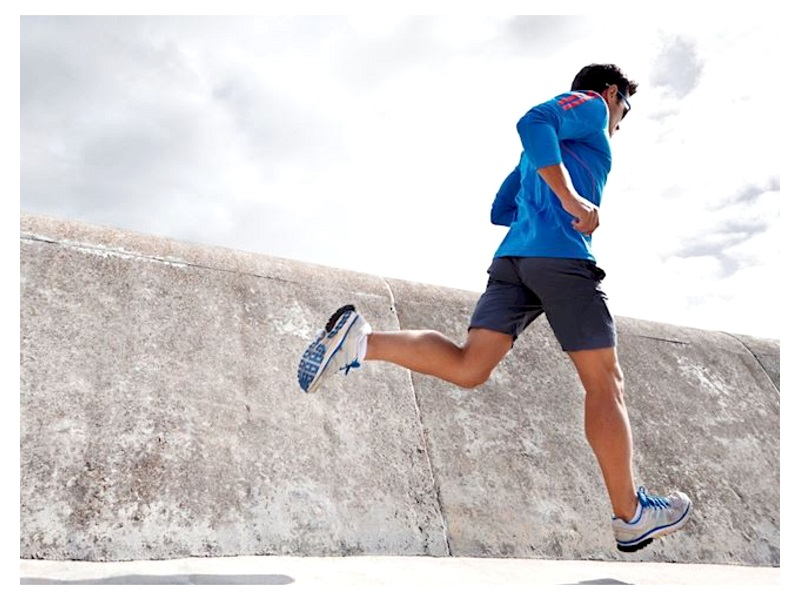 Chạy Interval là hoạt động thể thao rất tốt để tạo ra endorphin, một chất làm giảm căng thẳng
