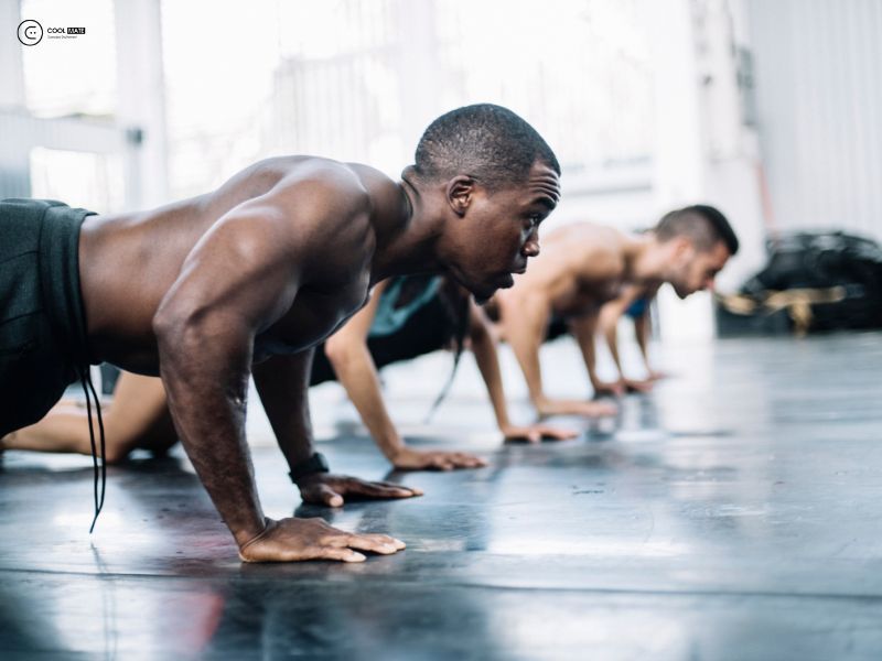 push-ups-la-gi-huong-dan-hit-dat-dung-cach-chi-tiet-cho-nam-moi-tap-1761