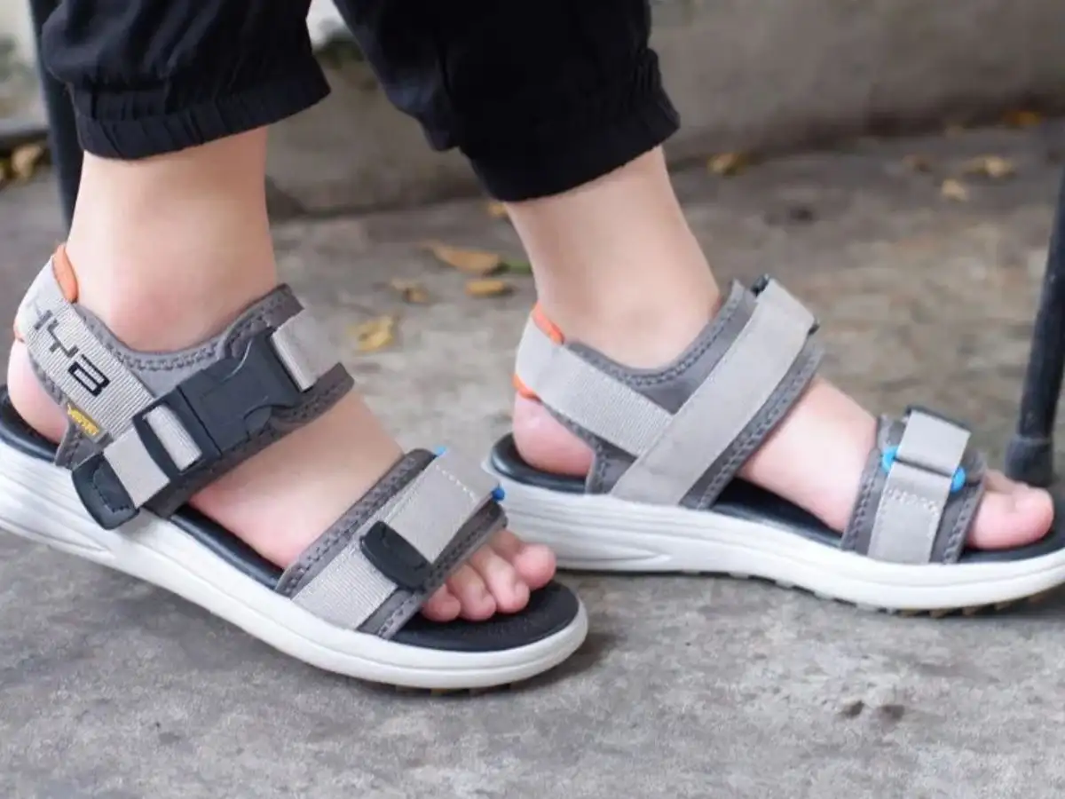 Cách Chọn Đôi Sandal Nam Chuẩn Phong Cách