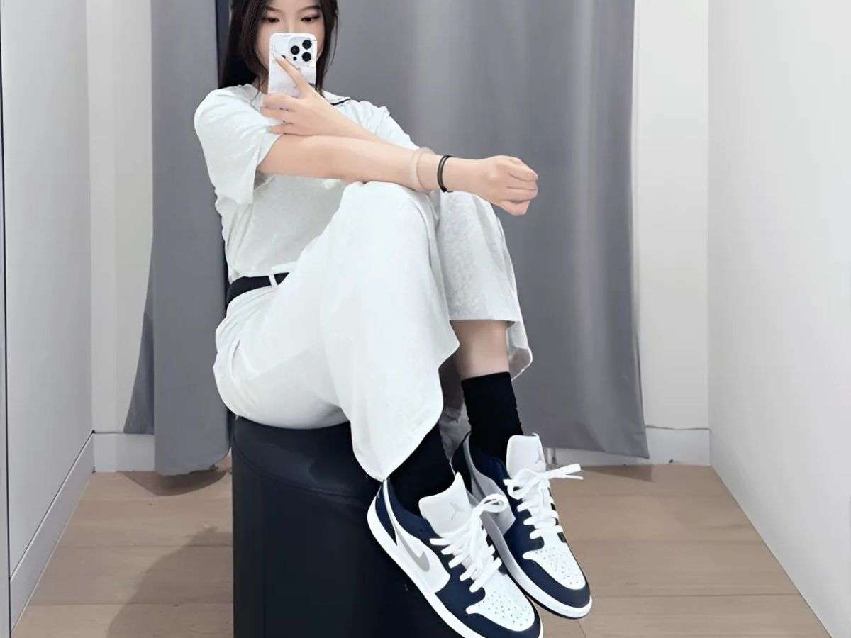 Nữ tính và duyên dáng