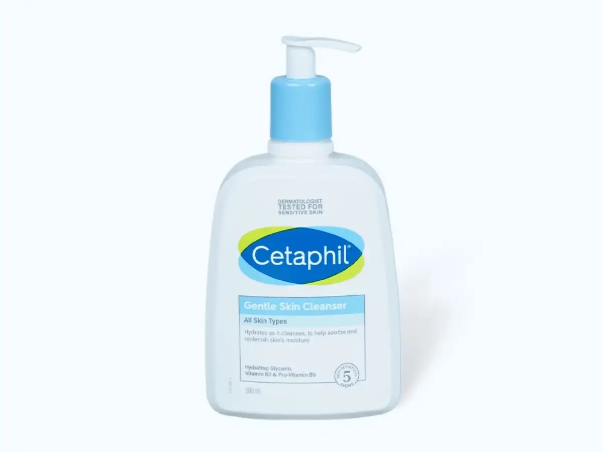 Cetaphil Gentle Skin Cleanser là loại sữa rửa mặt có khả năng làm sạch hiệu quả 