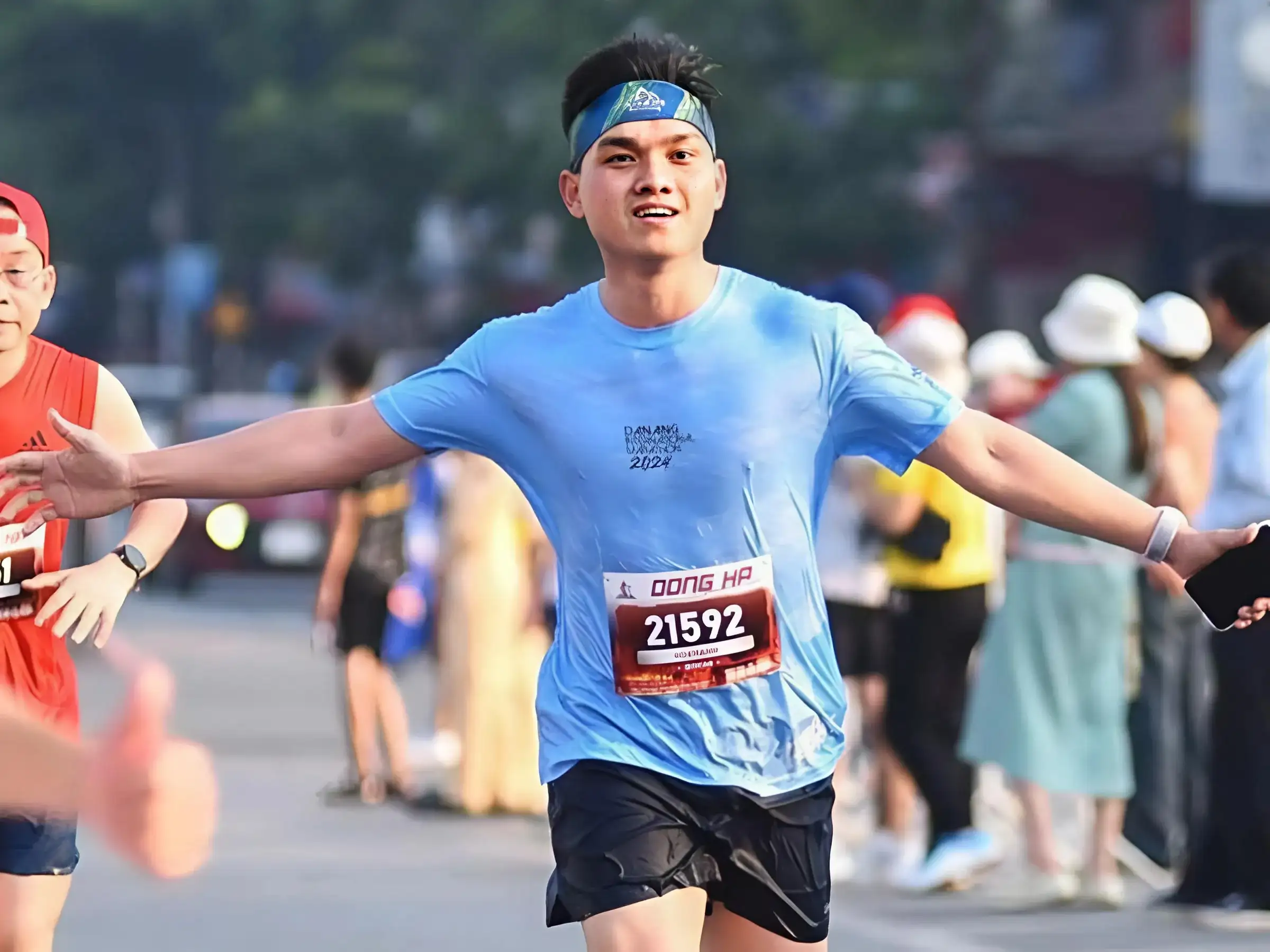 Cùng nhau chạy bộ giúp duy trì thói quen, mở rộng kết nối và lan tỏa năng lượng tích cực