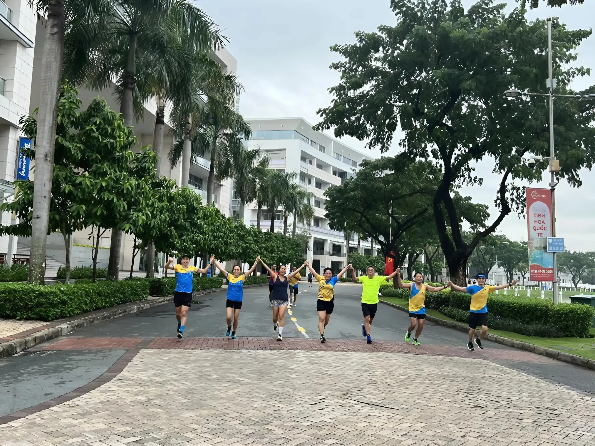 Nhóm Phu My Hung Runners