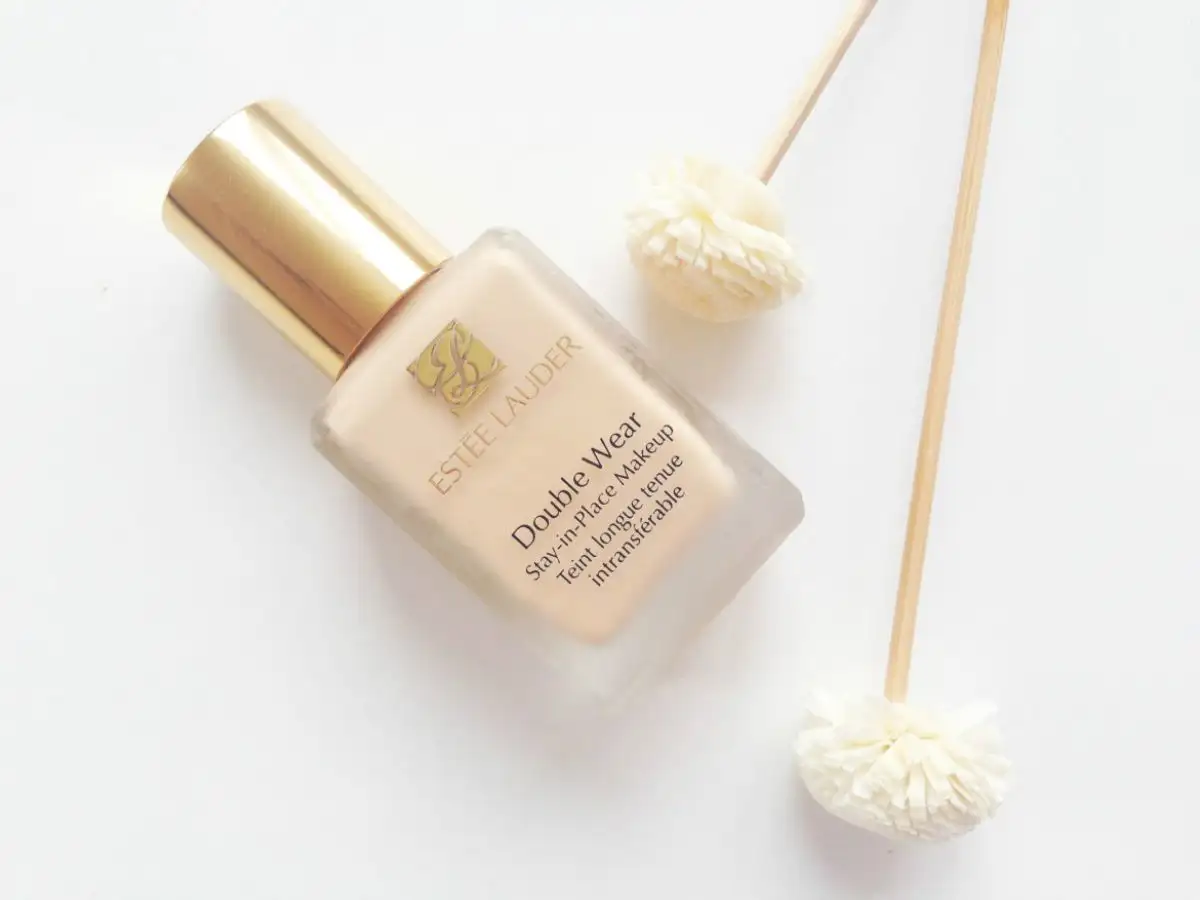 Estée Lauder Double Wear Stay-in-Place Makeup