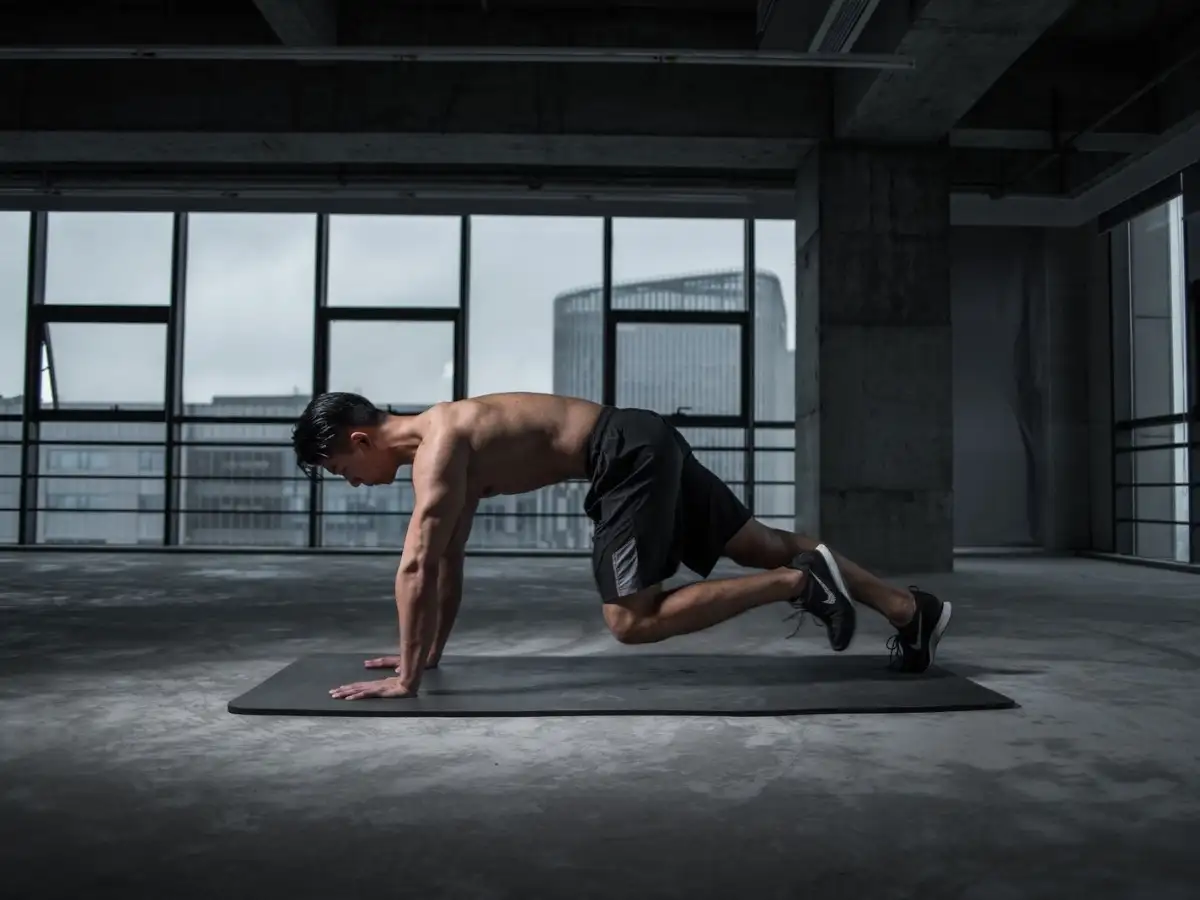 Bài tập cường độ cao HIIT tác động vào cơ thể hiệu qủa 