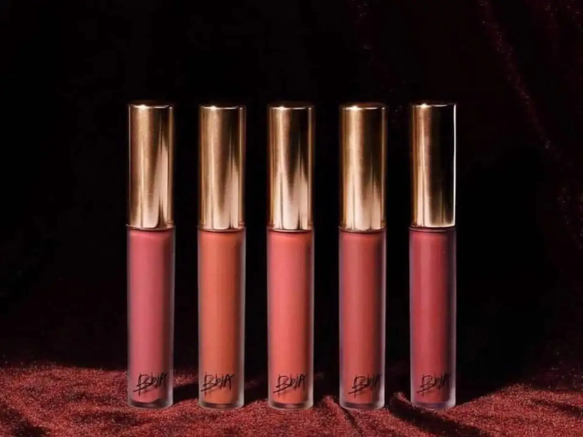 Bbia Last Velvet Lip Tint Asia Edition có hai tone son hồng cực kỳ tôn da