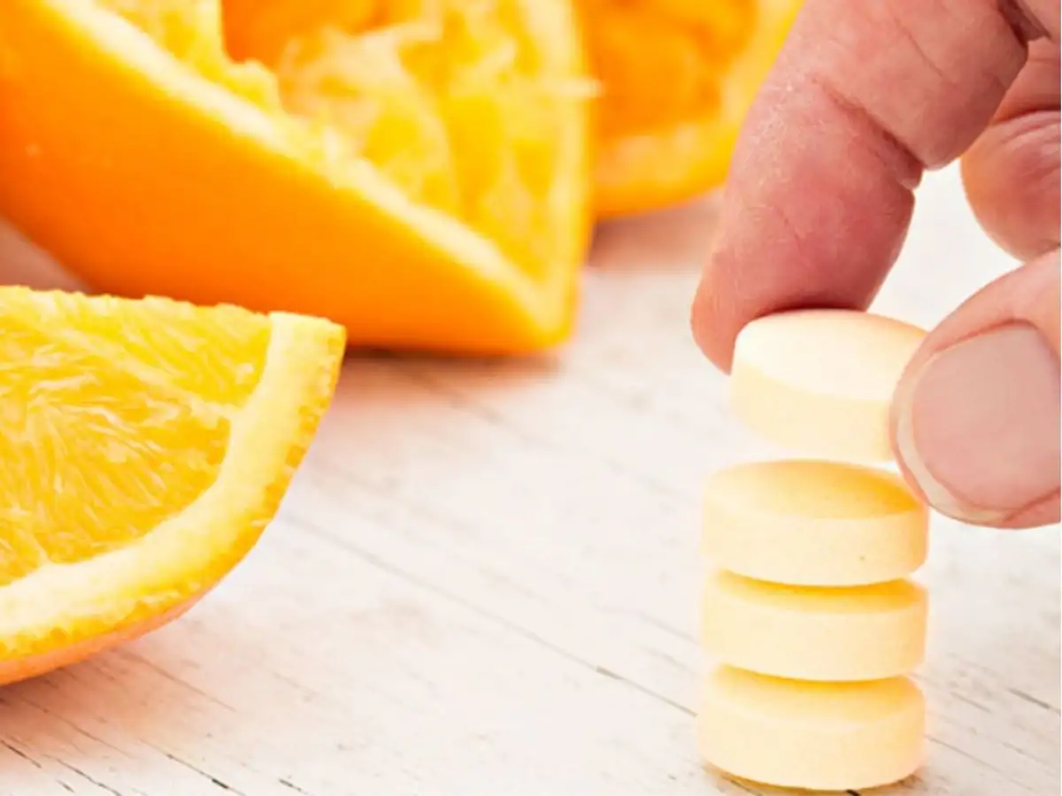 Bí kíp trở về tóc đen sau khi nhuộm tại nhà an toàn và hiệu quả với Vitamin C