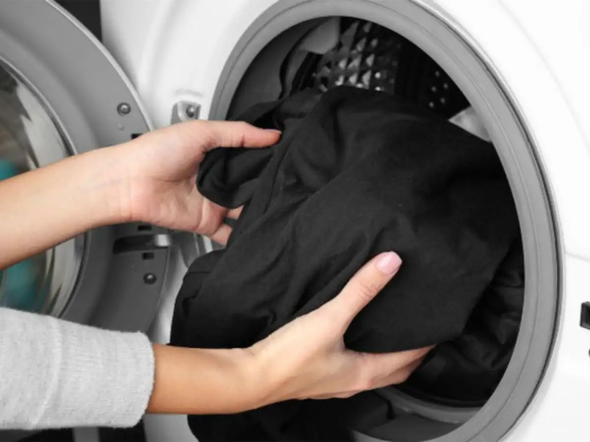 Giặt giũ và bảo quản quần áo đúng cách