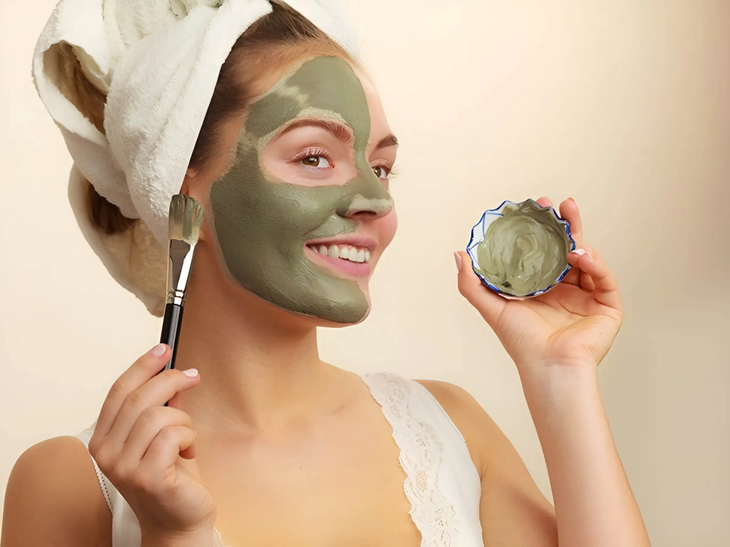Sulfur là hoạt chất trị mụn thân thiện hơn với làn da nhạy cảm