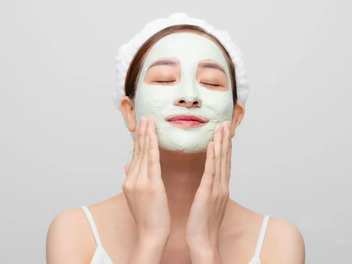 Sử dụng sản phẩm chăm sóc da dịu nhẹ