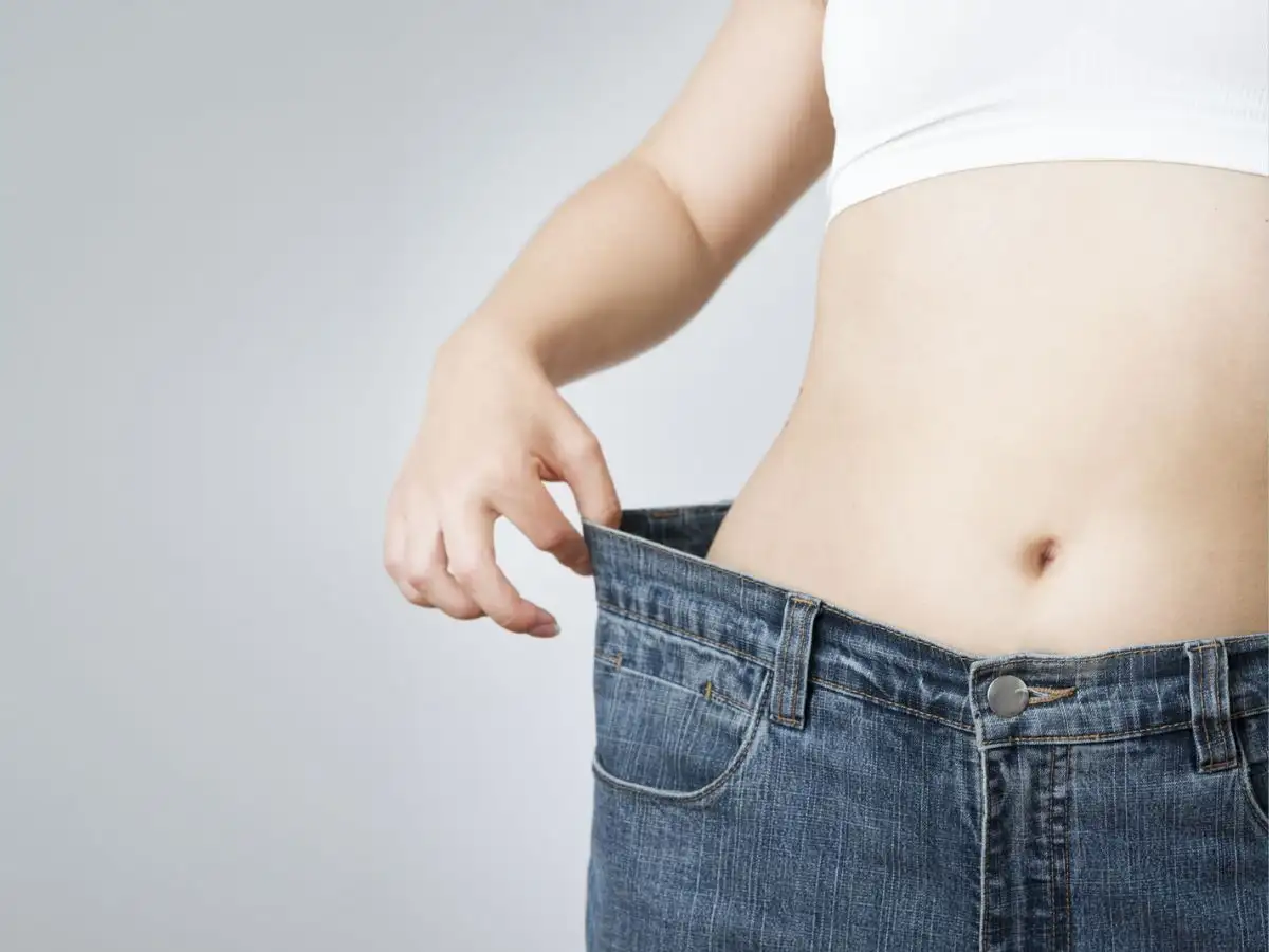 Quan sát thêm những thay đổi trên cơ thể ngoài chỉ số cân nặng