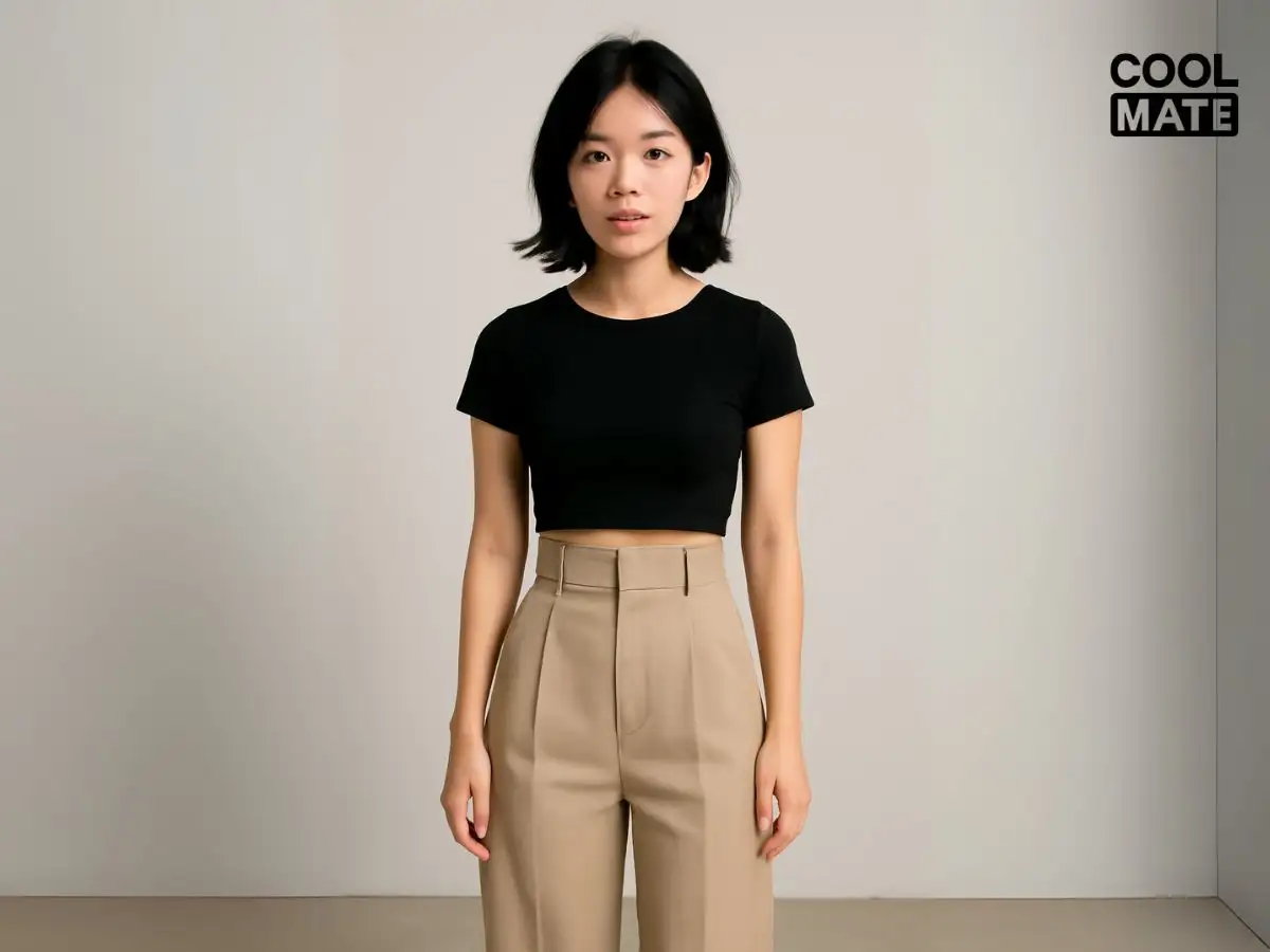 Gợi ý áo croptop cho dáng thấp bé: áo ngắn trên rốn, họa tiết nhỏ, phối quần/váy cạp cao tạo dáng cao ráo